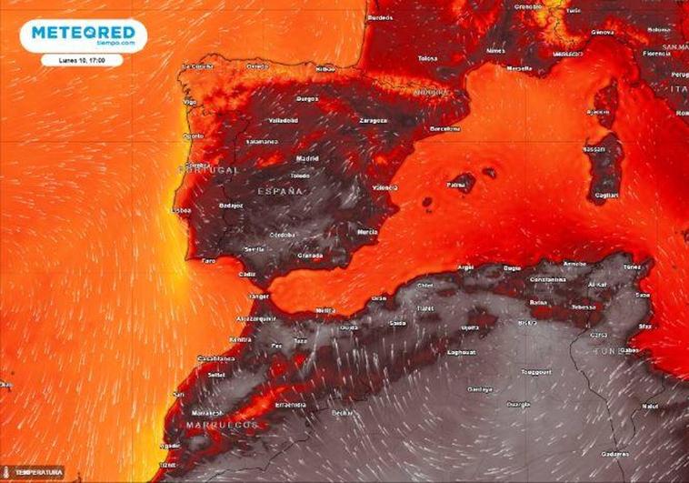 Weather experts warn that ridge of hot air from North African could bring scorching temperatures of 45C to Spain