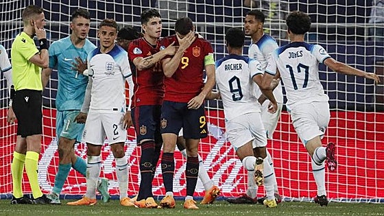 Spain's under-21s fall at final hurdle as England are crowned European football champions