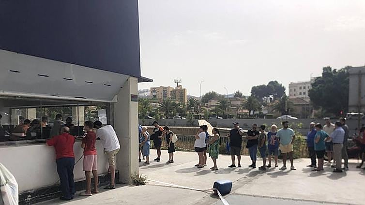 Malaga fans show their support in numbers as season tickets go on sale