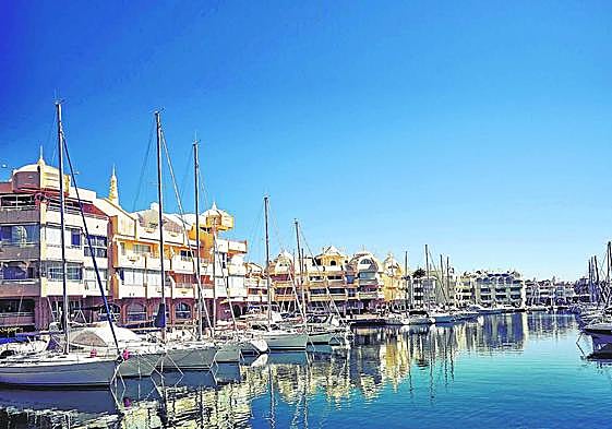 Puerto Marina.