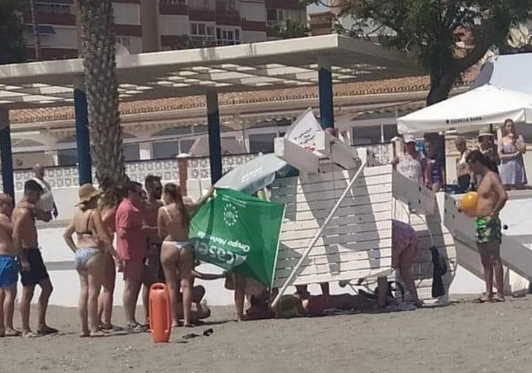 Lucky escape for lifeguard on Costa del Sol beach after watchtower collapse