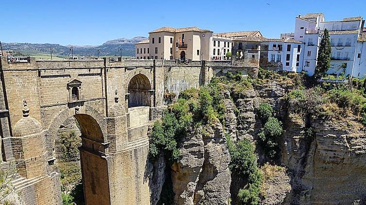 Mountain town of Ronda among big winners at Andalucía Tourism Awards