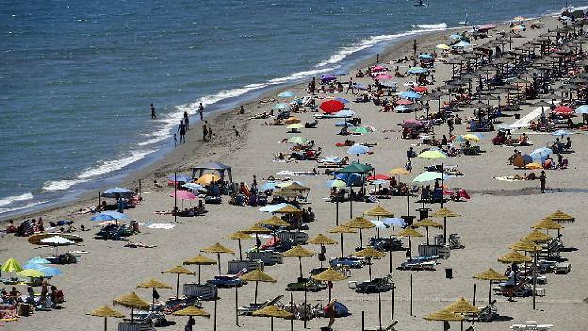 Coín town hall launches shuttle bus service to Fuengirola beach - Vimarsana News