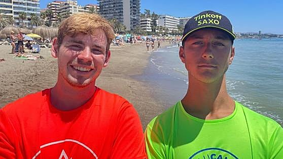 Two young paddle boarders help rescue couple stranded on rocks in Marbella