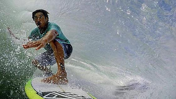 These are some of the best beaches for surfing in Andalucía this summer