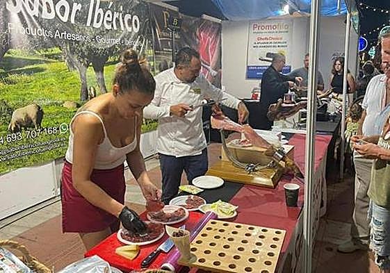 Cured Iberian Ham cutting competition.
