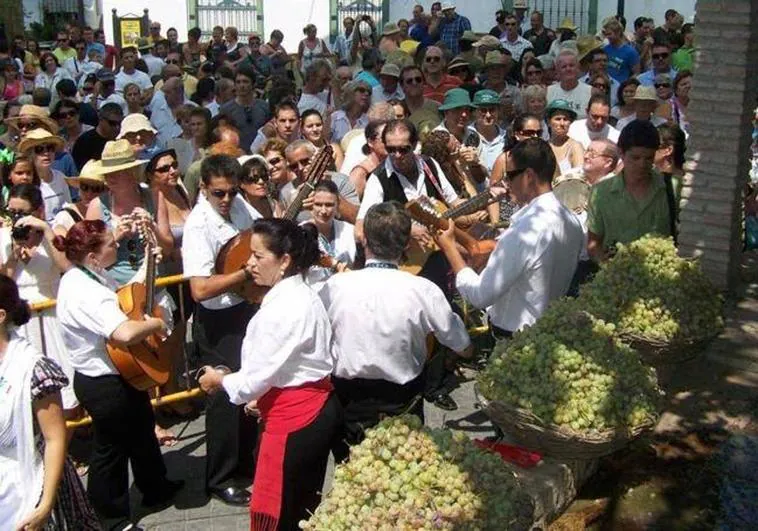 Fifty years of Cómpeta's summer wine fiesta