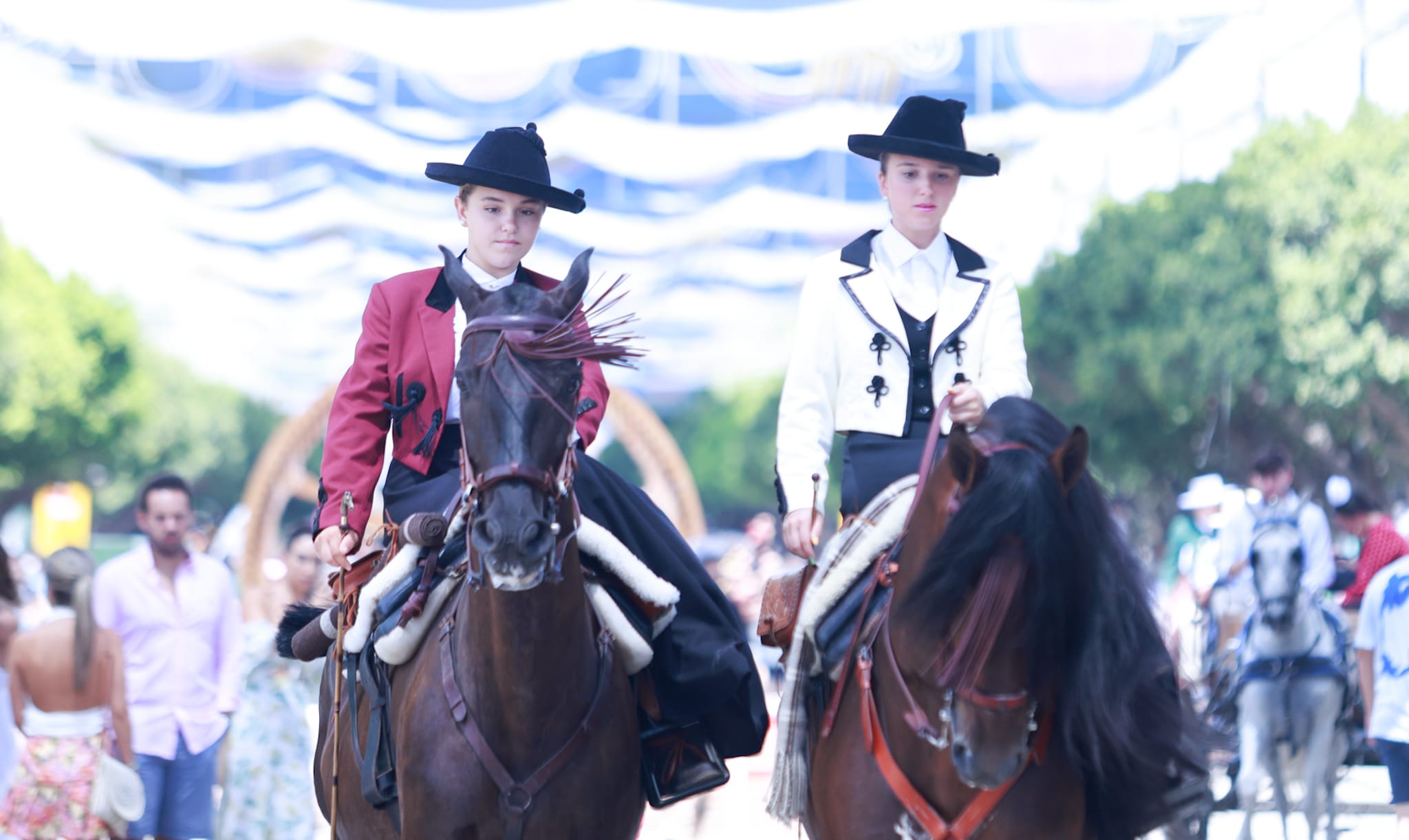 Tuesday's best images of Malaga's spectacular summer fair
