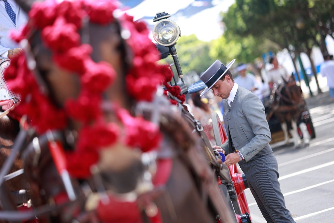 Tuesday's best images of Malaga's spectacular summer fair