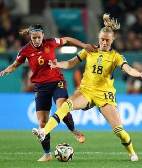 Imagen secundaria 2 - Cliff-hanger game as Spain pip Sweden late on to reach the Women&#039;s World Cup final