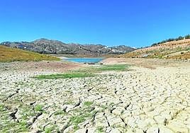 The effects of the drought on La Viñuela reservoir in Malaga.