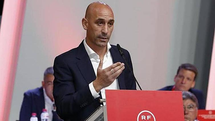 Spanish football federation strips Luis Rubiales of his salary and official vehicle, but he still refuses to stand down