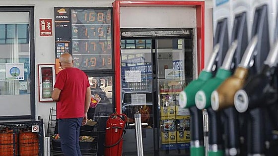 Inflation climbs 2.6% in August, driven mainly by fuel prices