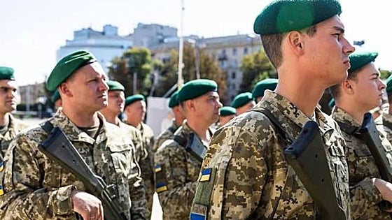 Spain's Ministry of Defence donates rifles almost a quarter of a century old to Ukraine border guards