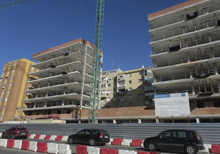 Mortgage contract signings in Malaga hold up much better than average across Spain