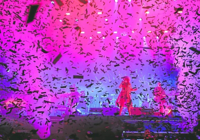 Arcade Fire under a shower of confetti at the start of their big concert last night in Cala Mijas.