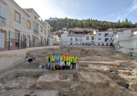 The final stage of the dig in Plaza de la Constitución is nearing completion.