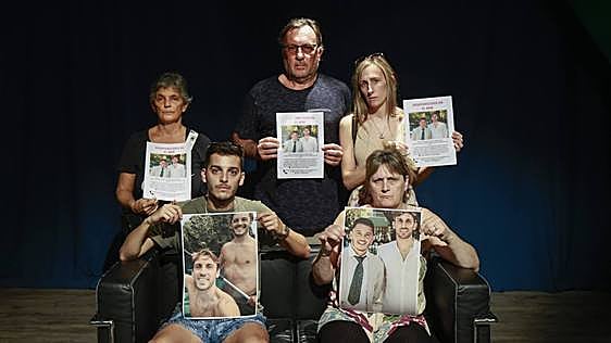 Families of missing Argentinian paddleboarders on Costa del Sol tell SUR: 'We can still believe in miracles'
