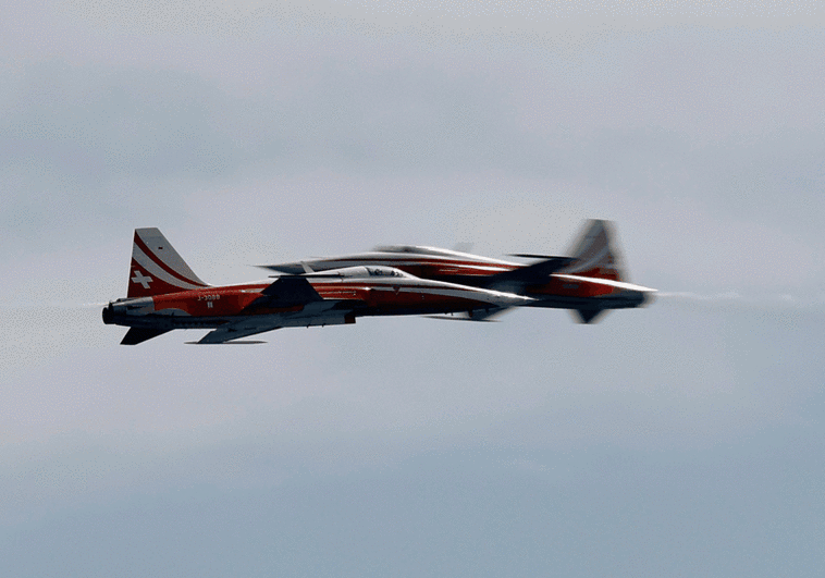 High-flying international air show wows huge crowds on the Costa del Sol