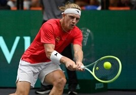Opening defeat means Spain face missing out on Davis Cup tennis finals in Malaga