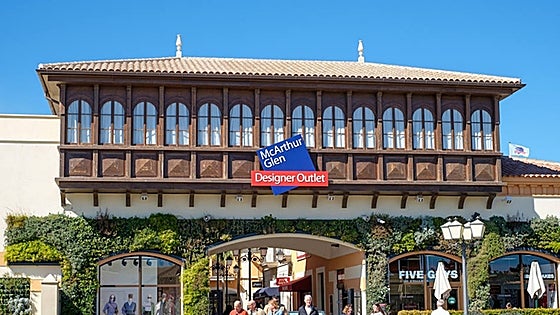 McArthurGlen Designer Outlet at Plaza Mayor breaks shopper numbers and turnover records