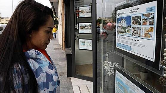 Home sales in Spain plummeted by almost a fifth year-on-year in July, report shows