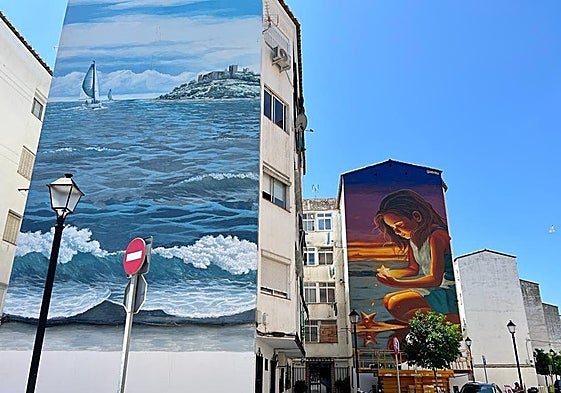 Some of the existing murals in El Boquetillo.