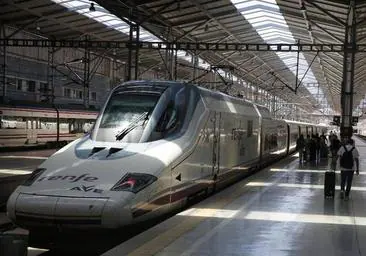 Malaga and Madrid to be linked by two more AVE high-speed trains every day from next month