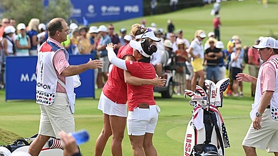 Europe stages remarkable fourballs comeback to narrow USA's lead to 5-3