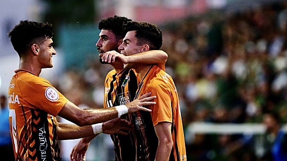 Antequera pick up first win of the season in resounding fashion