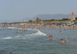 Foreign tourist dies on popular Costa del Sol beach