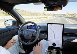 First hands-free driving assist feature approved for use on some of Spain's key main roads