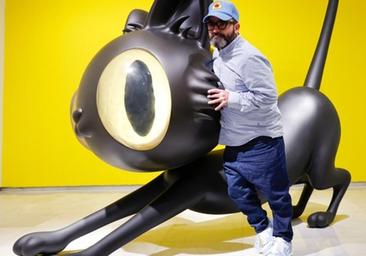 Malaga artist Javier Calleja's record-breaking exhibition helps support children with cancer and two animal welfare charities
