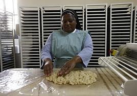 The Clarisa nuns still make the dough by hand.
