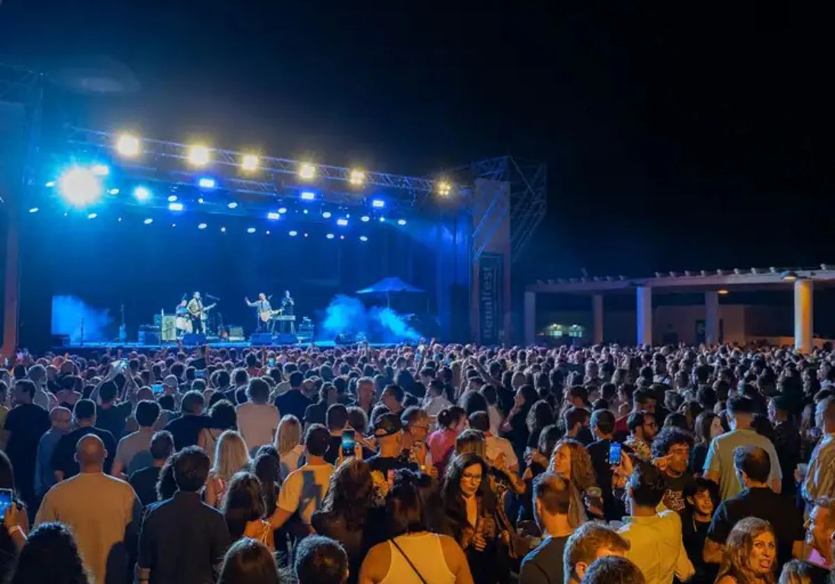 Benalmádena Pueblo independent music festival attracts bumper audience