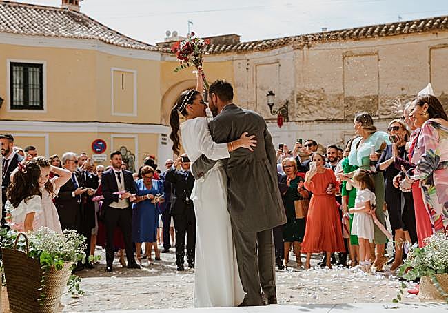 Rice has given way to confetti at the exit of the churches.