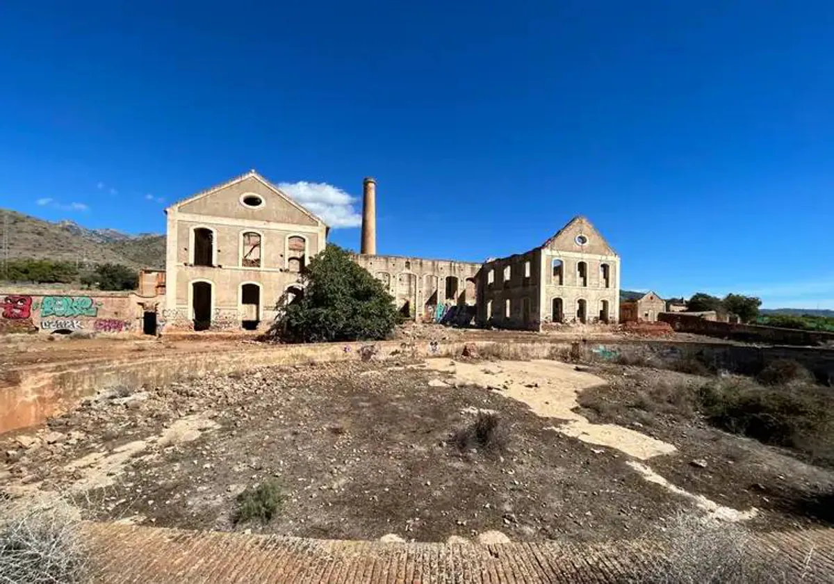 The derelict San Joaquín sugar cane factory in Maro.