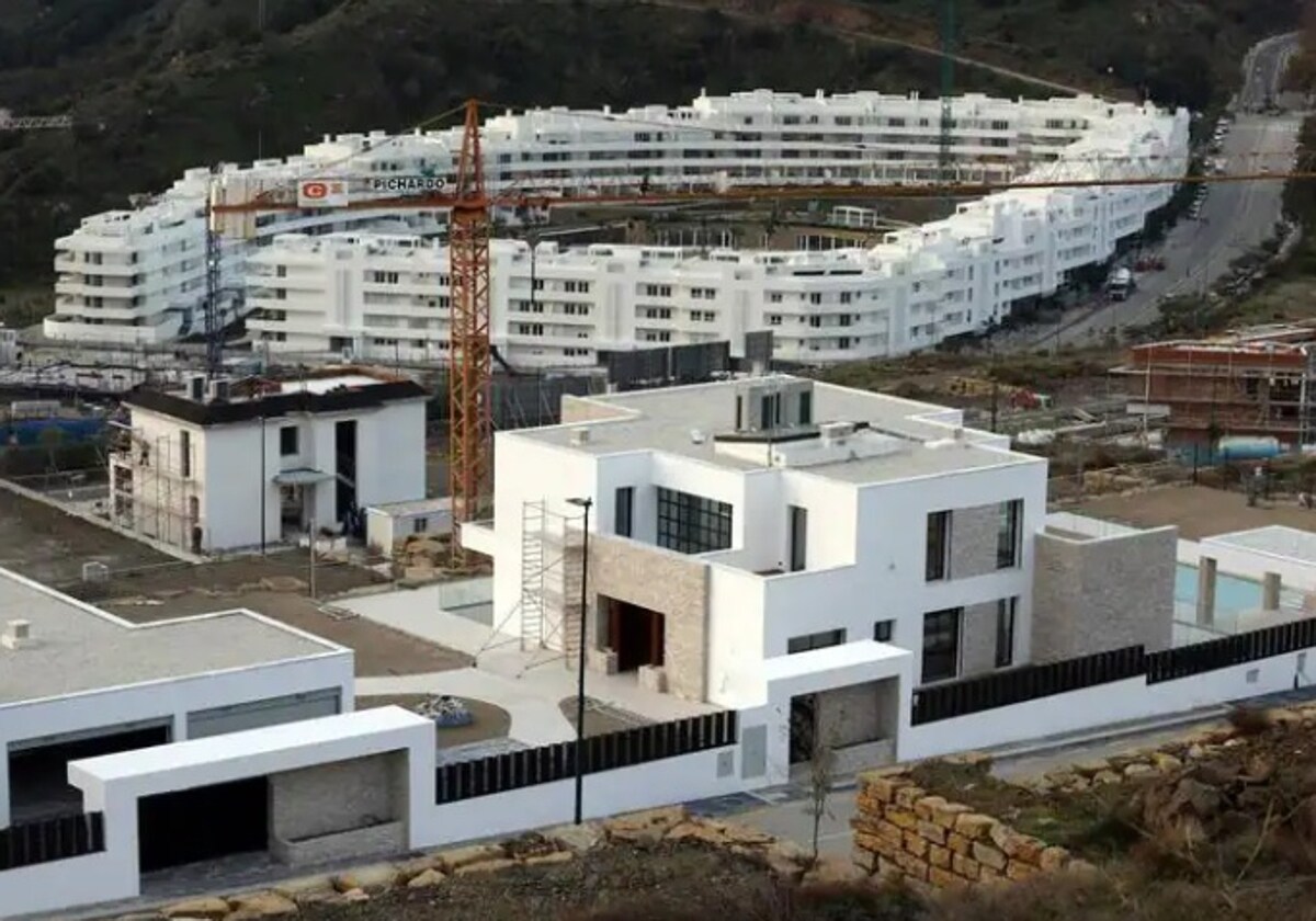 Mortgage contract signings fall by 30% in Malaga province in worst August since pandemic