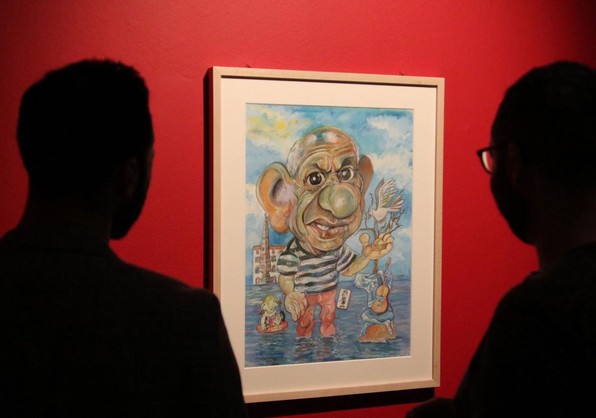 Imagen principal - Costa Press Club members take tour around Picasso birthplace museum exhibition