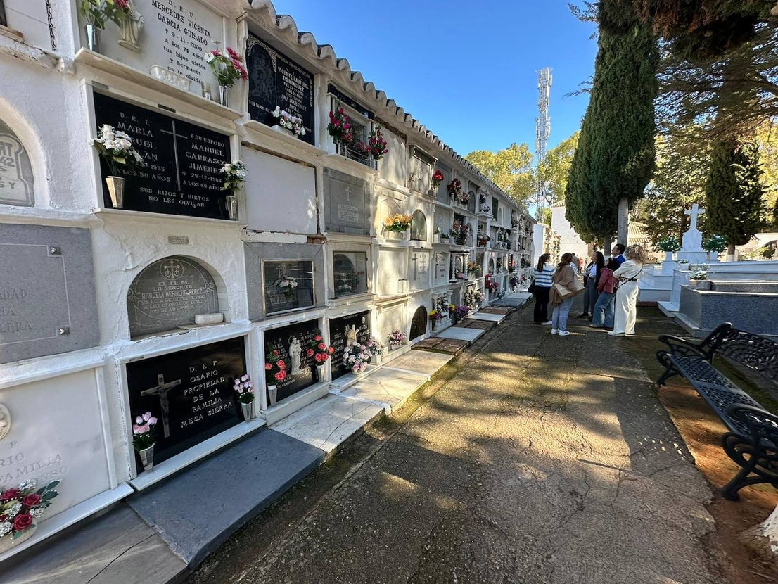 In pictures... people in Malaga pay their respects on All Saints' Day in the province's cemeteries