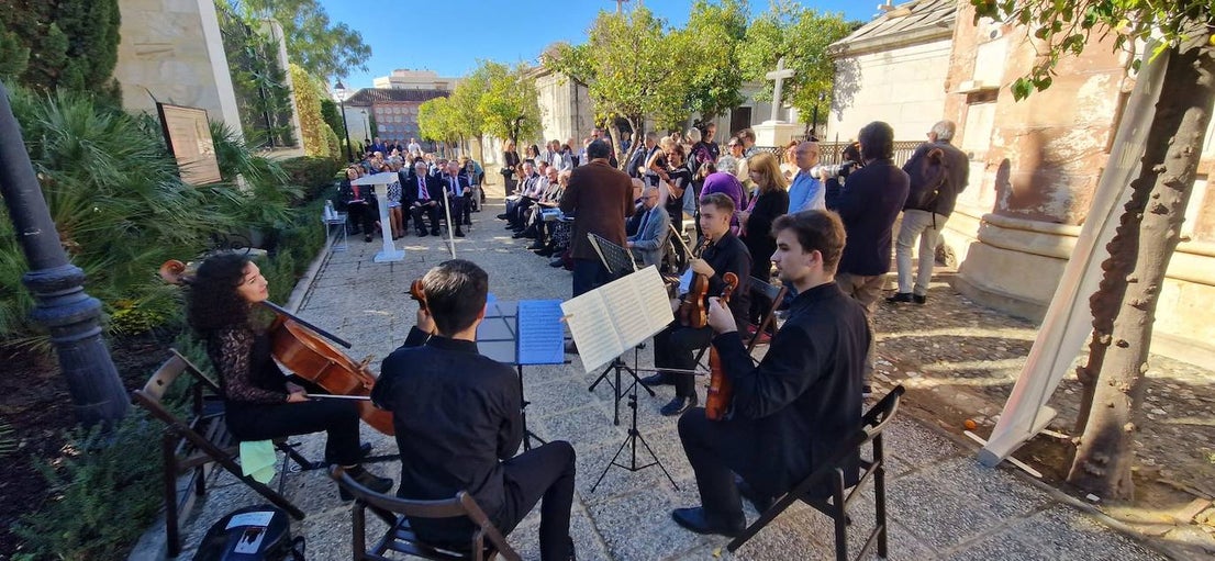 In pictures... people in Malaga pay their respects on All Saints' Day in the province's cemeteries