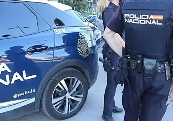 Eight arrested in connection with illegal distribution of television channels in Spain