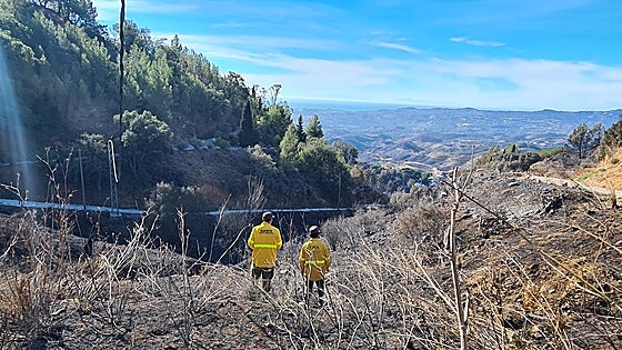 Mijas wildfire declared 'controlled' after burning 250 hectares of land and totally destroying one property