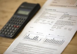 Ten million households in Spain await decision about measures to help keep electricity and gas bills down