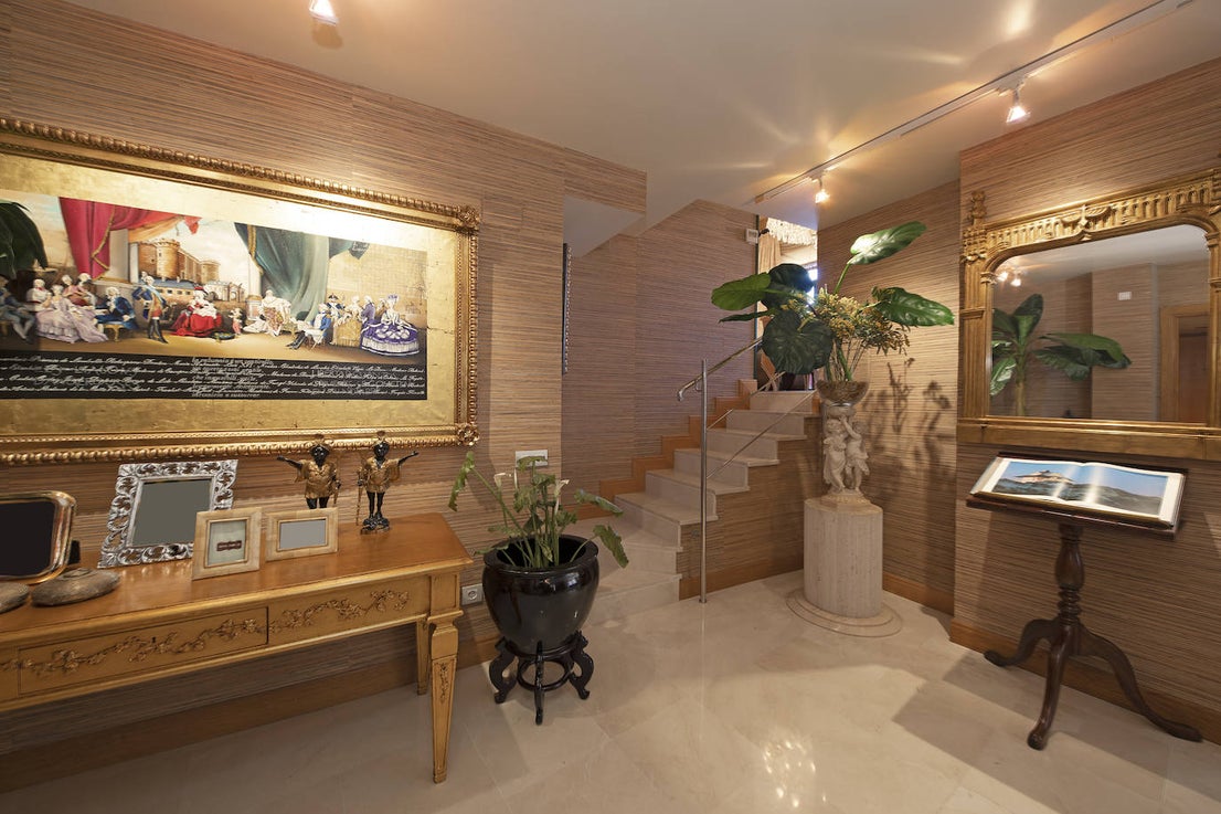 Take a tour of the most expensive pre-owned apartment in Malaga, in pictures