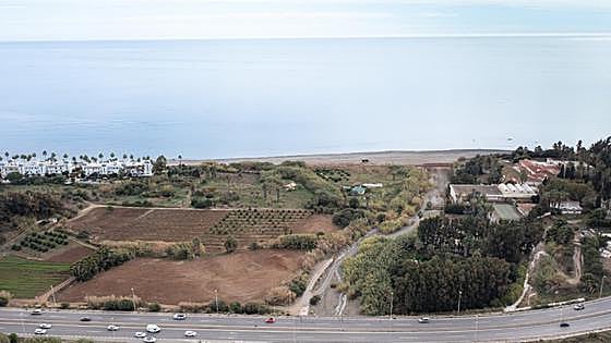 Estepona's drought solution: a fast-build desalination plant by the sea
