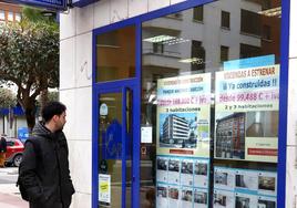 Property sales in Malaga province fall by 30%, more than in the rest of Spain