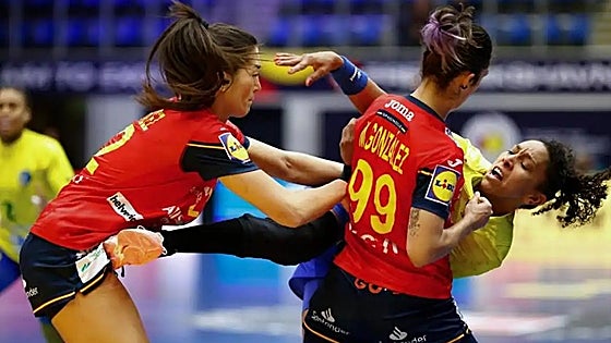 Spain beat Brazil to progress to the World Handball Championship main round
