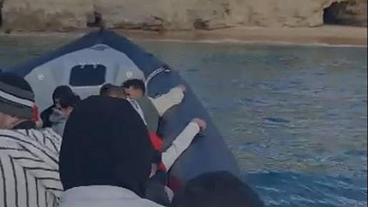 Fast boat-taxis, the new ruthless method of trafficking migrants to mainland Spain