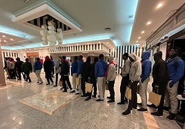 The men arriving at the Urban Beach Hotel in El Morche in October.